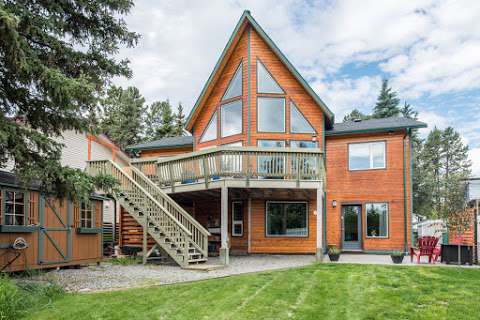 Urban Caribou Bed and Breakfast Urban Caribou Bed and Breakfast